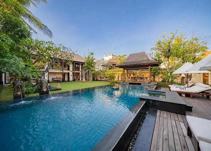 Villa Ramadewa Beachside With Authentic Charm