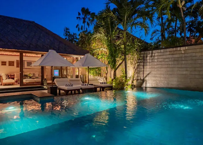 Villa Ramadewa Beachside With Authentic Charm *